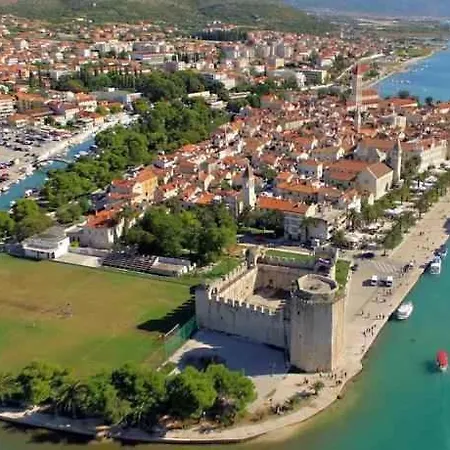 In 7435 Trogir
